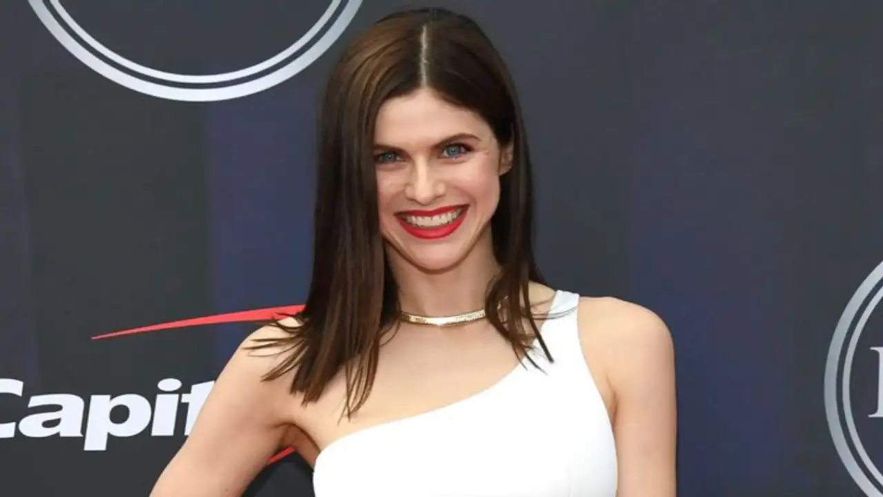 Recently in attention for her Emmy Nomination for White Lotus Alexandra Daddario was spotted at the Emmy Awards 2022 10 Best Alexandra Daddario Movies according to their IMDb rating